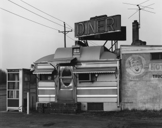 Steve's Diner, 1974
