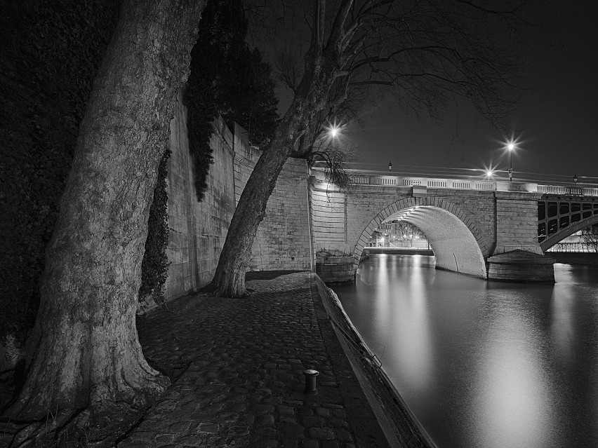 Pont de Sully - Paris de nuit - Gary ZUERCHER