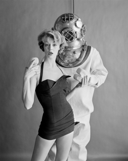 Jean Patchett and Hard Hat Diver 1, 1954 - William HELBURN