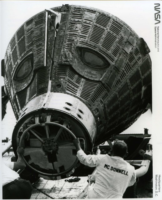 Gemini 6, Recovery Operation (65-H-2285) - NASA