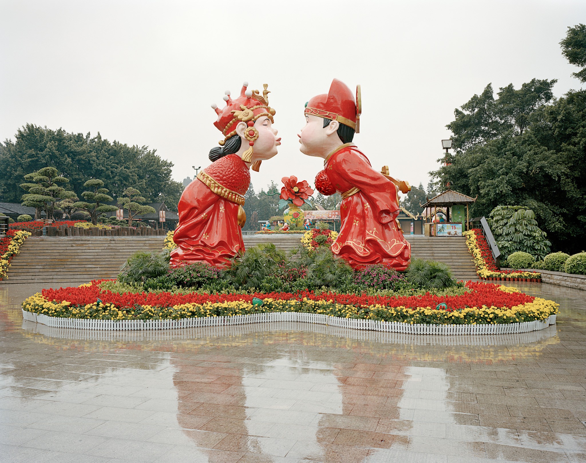 Китайские развлечения. Парк маленький Китай в шенчжени. Сад радости в Шанхае. Сад радости в Шанхае – Юй юань. Парк джанзянь Китай.